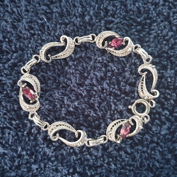 Rare Vintage Filigree Sterling Purple Rhinestone Crystal Art Nouveau Bracelet - Picture 3 of 15